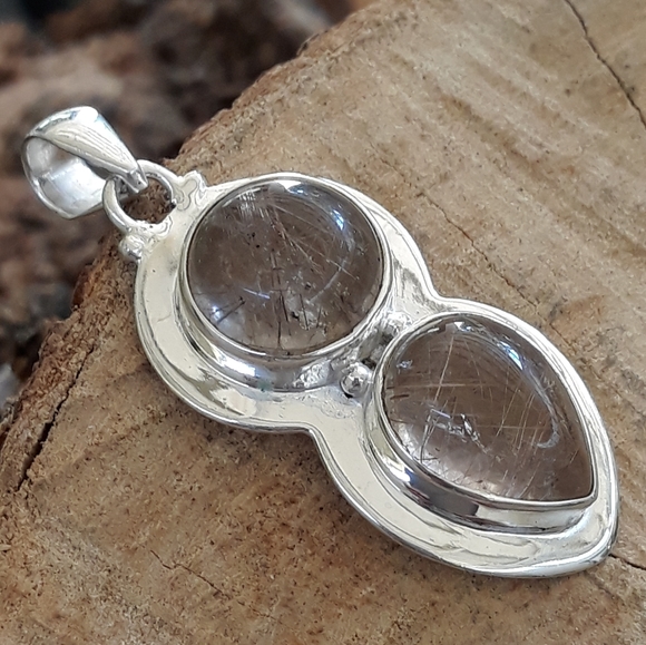 Rutilated Quartz Pea Pod Silver Pendant - Picture 4 of 6